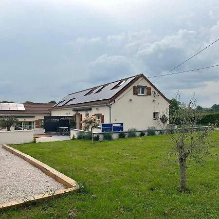 Gite De La Combe Ganat 3 Etoiles Sanvignes-les-Mines Buitenkant foto